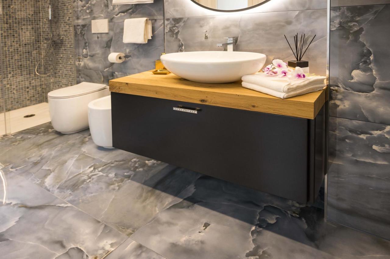 Vipverona Luxury Apartment - Royal Welcome Eksteriør bilde