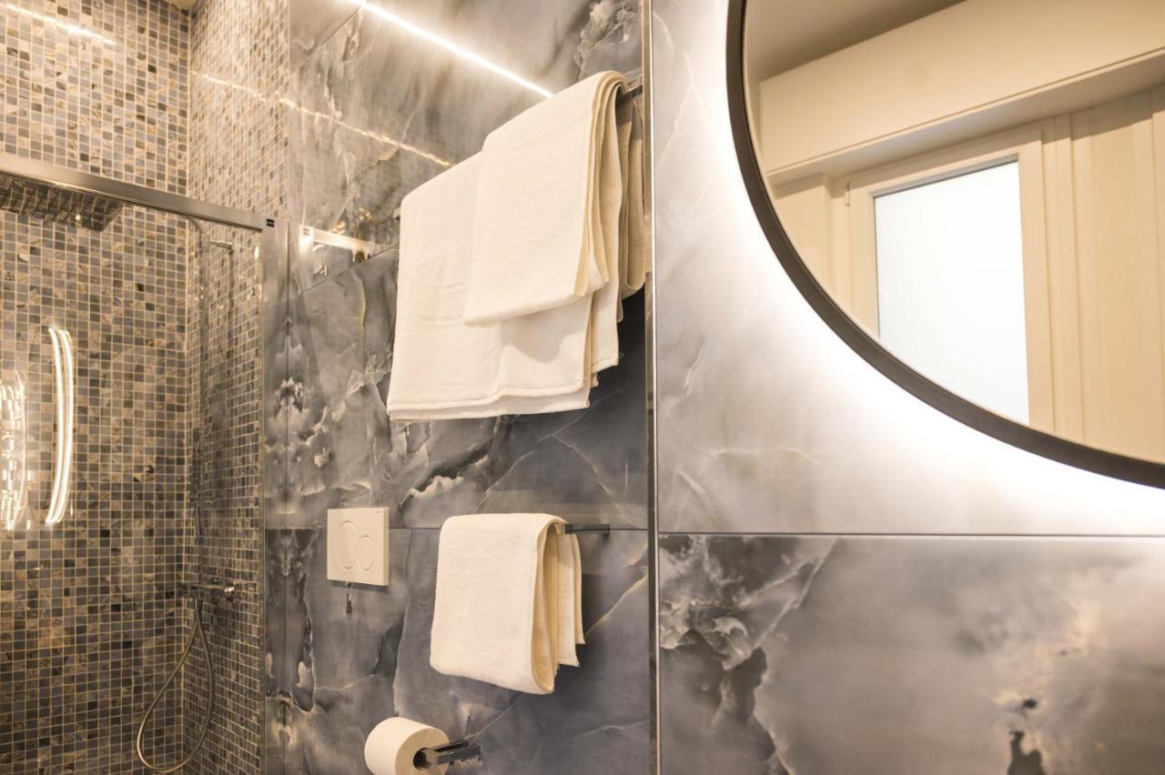 Vipverona Luxury Apartment - Royal Welcome Eksteriør bilde